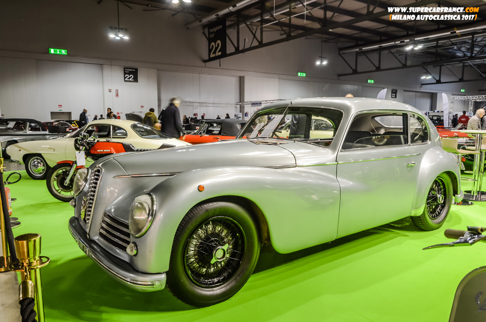 22 Alfa Romeo 6C 2500 Sport