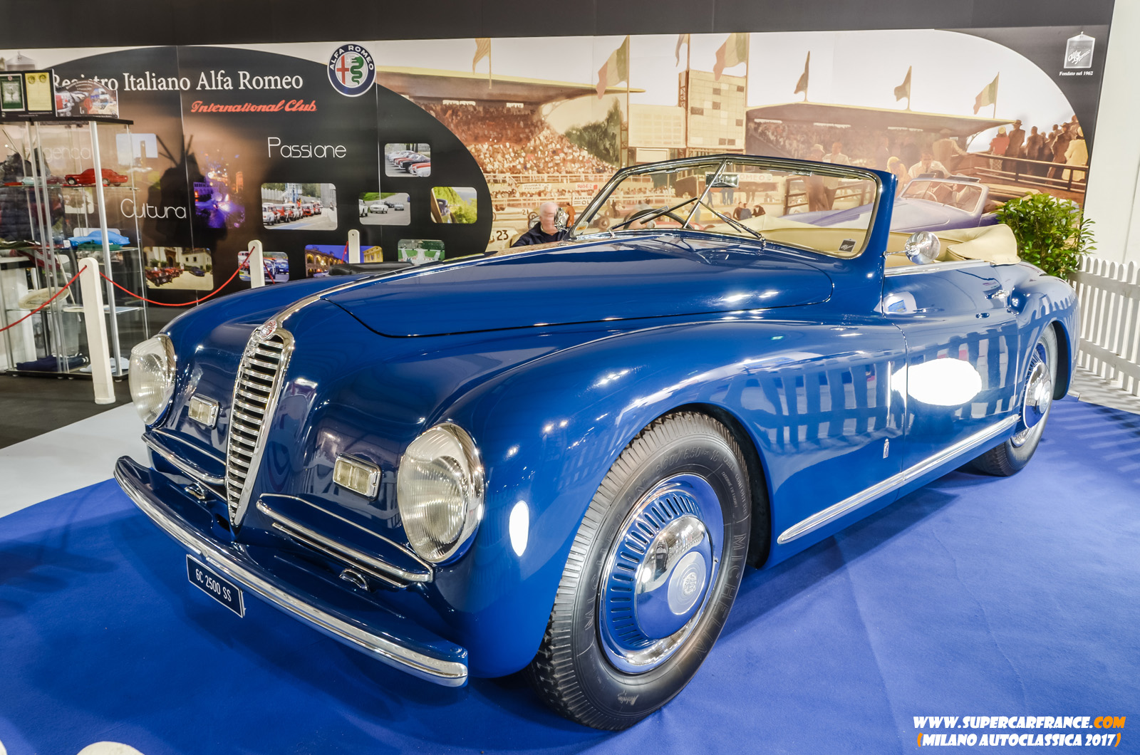 54 Alfa Romeo 6C 2500 Super Sport