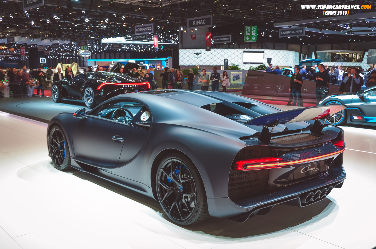 118 Bugatti Chiron Sport