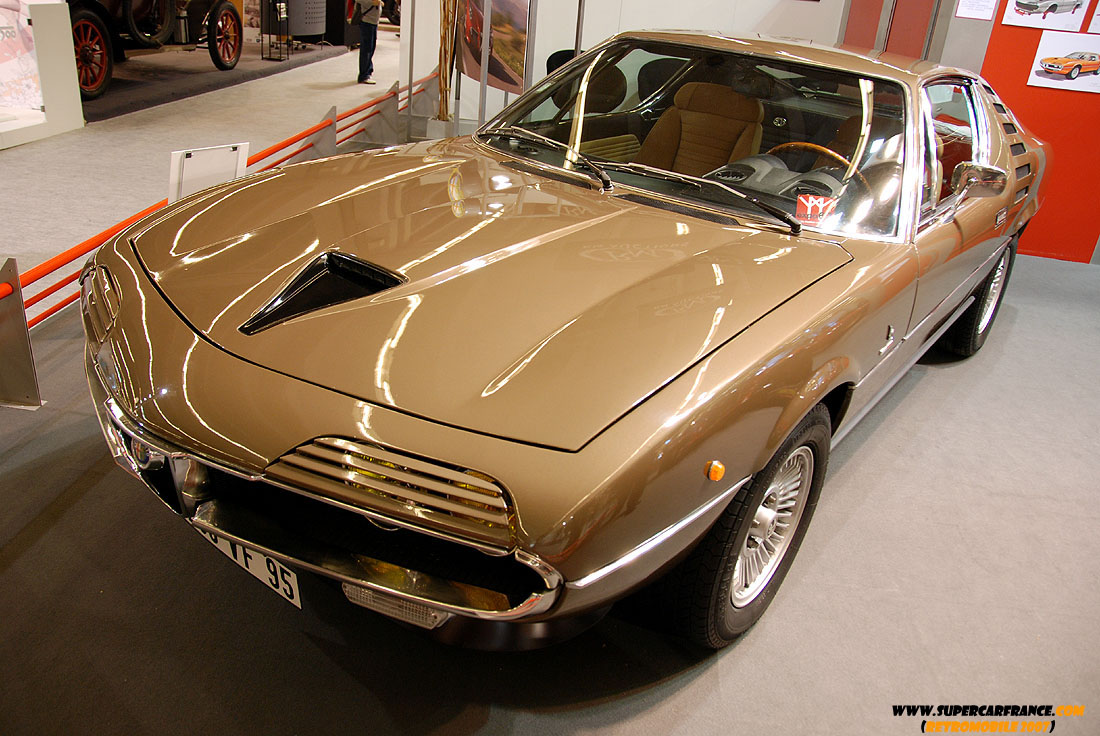 12 Alfa Romeo Montreal