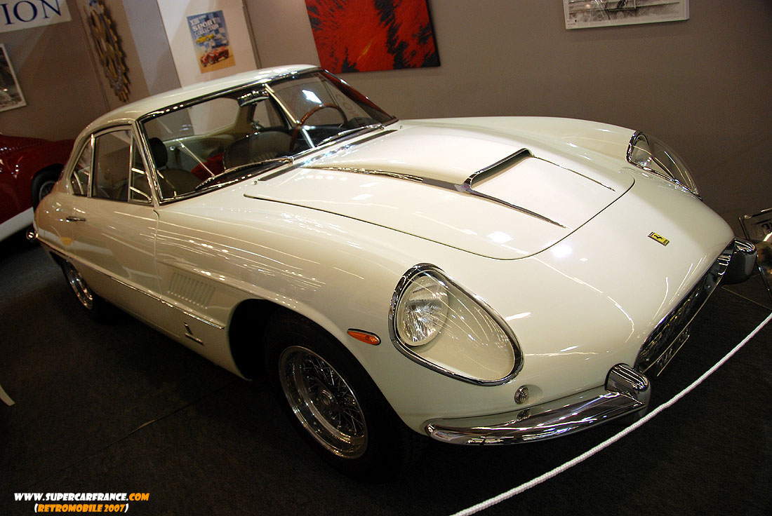 48 Ferrari 400 Superamerica