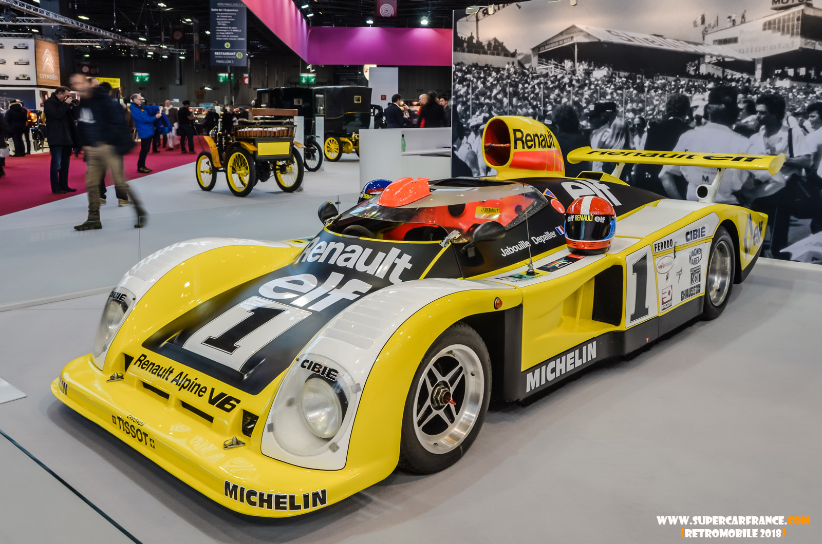 24 Alpine A443