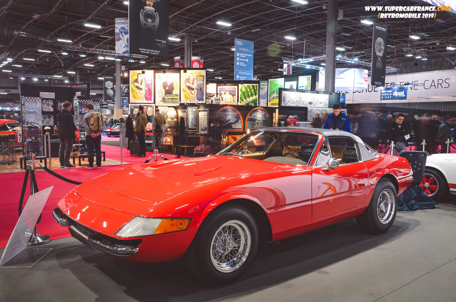 153 Ferrari 365 GTS 4