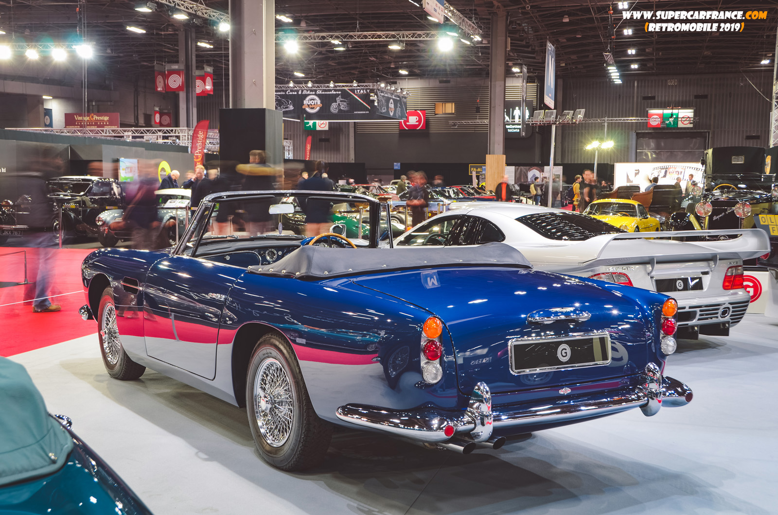 27 Aston Martin DB4 Convertible