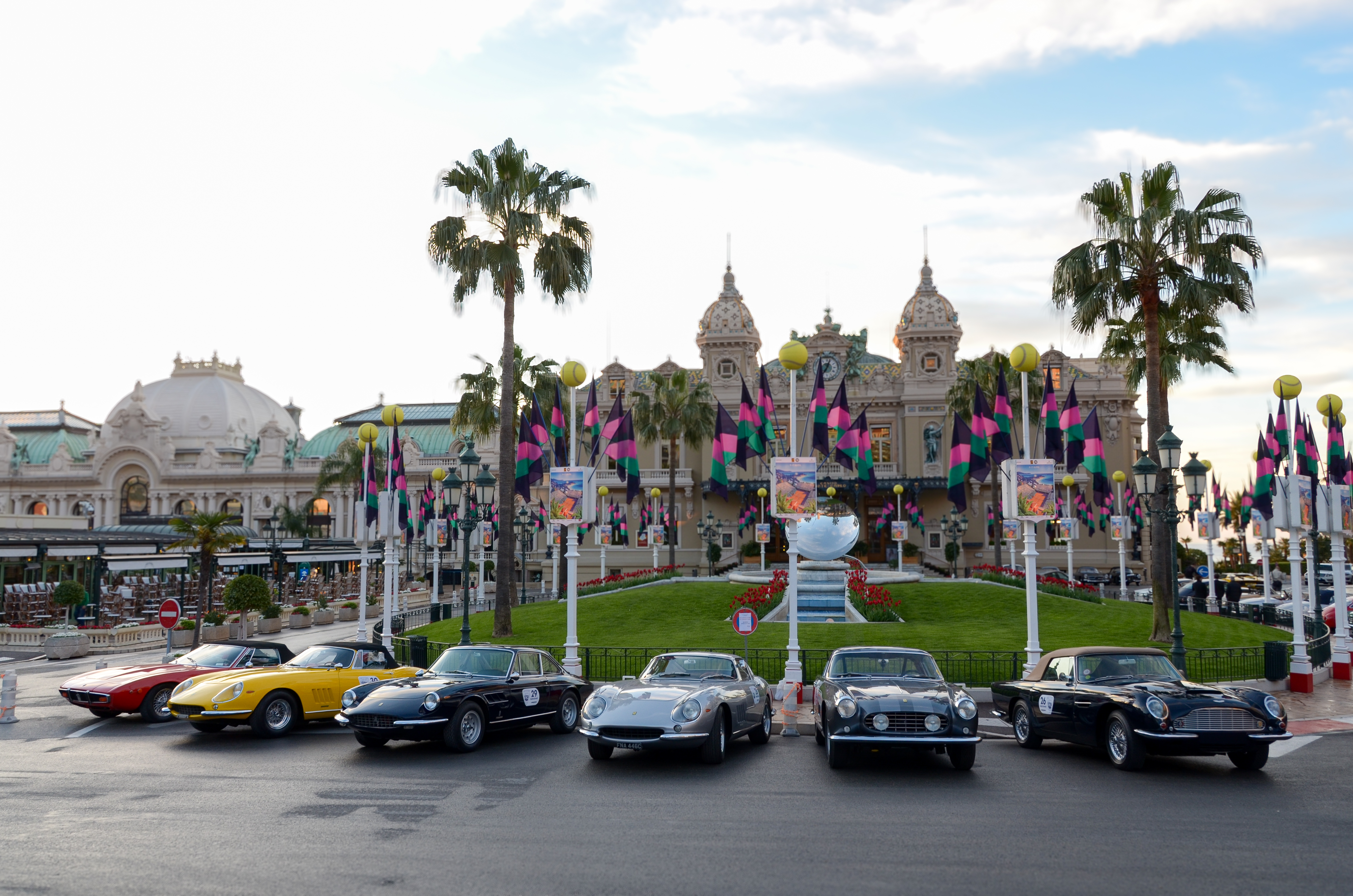 Automobile de collection — photo principale
